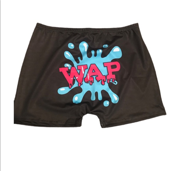 Women’s shorts - Picture 2 of 2